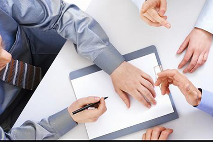 欠款未还，如何向法院提起诉讼？